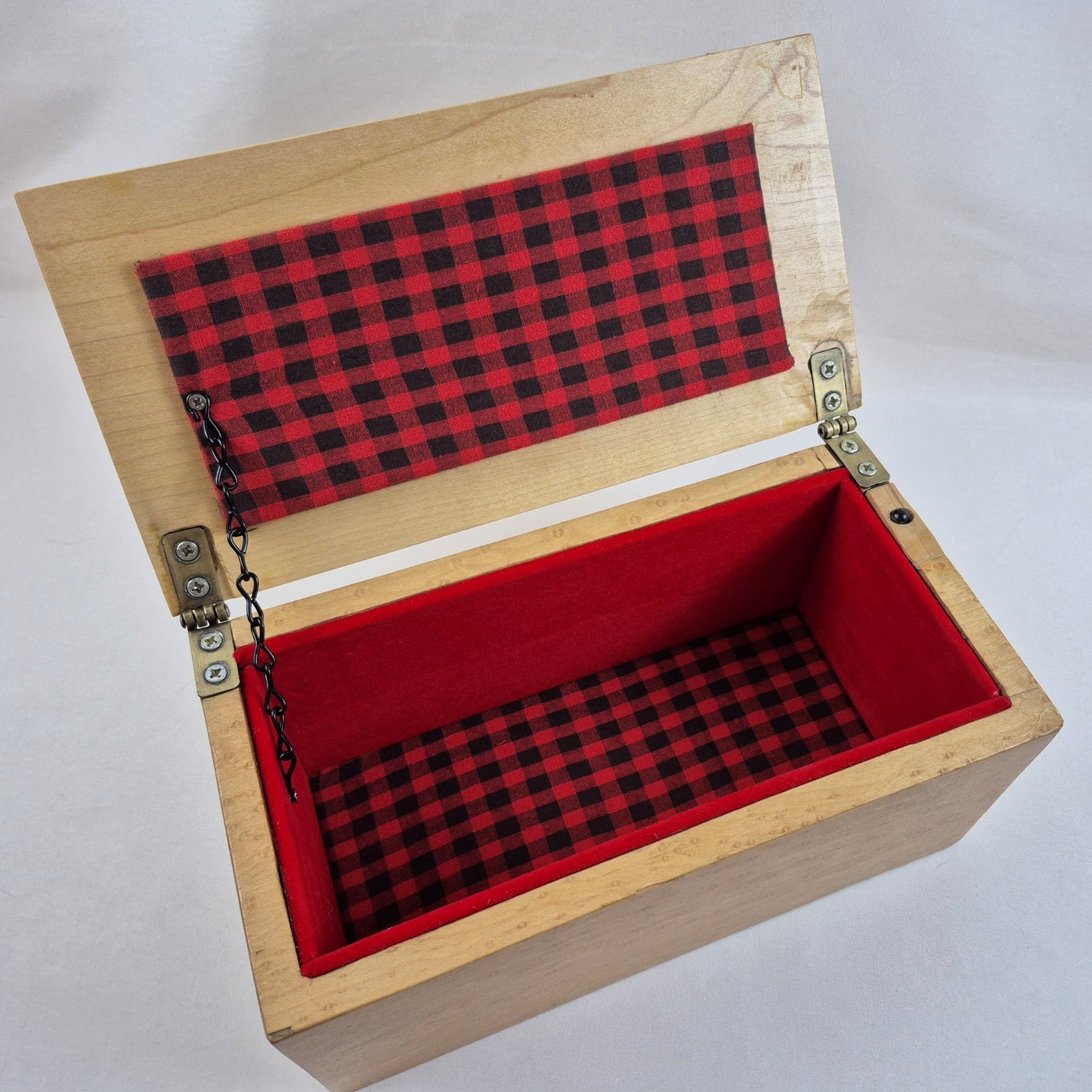 Lighted Keepsake Box with Birds Eye Maple Veneer (LB)