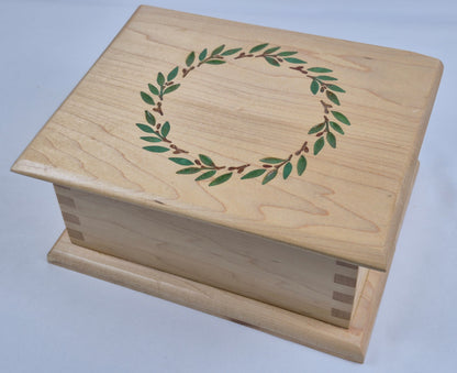 Solid White Oak Keepsake Box with LED Lighting (LB)