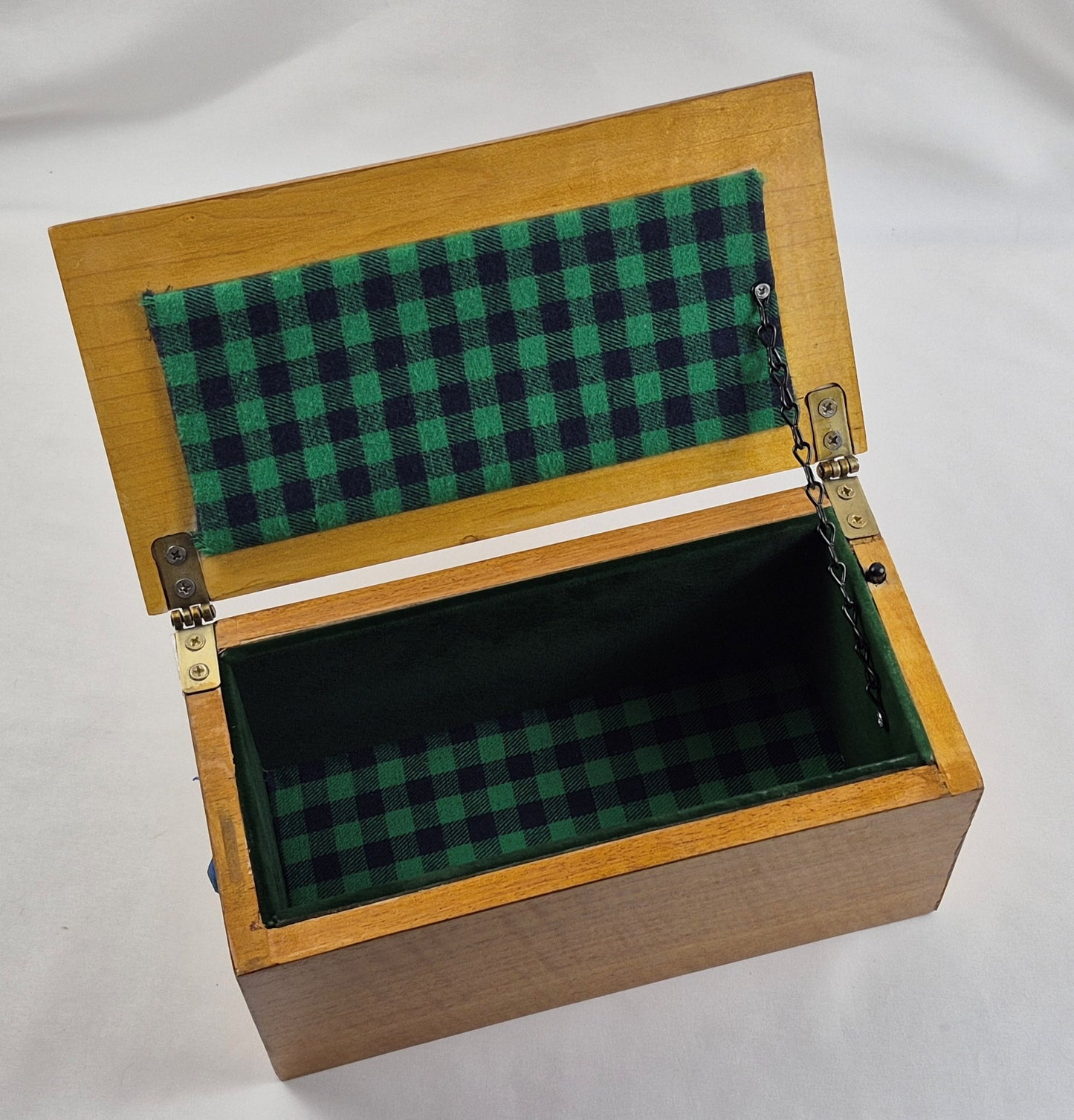 Lighted Keepsake Box with Two Different Types of Veneer (LB)