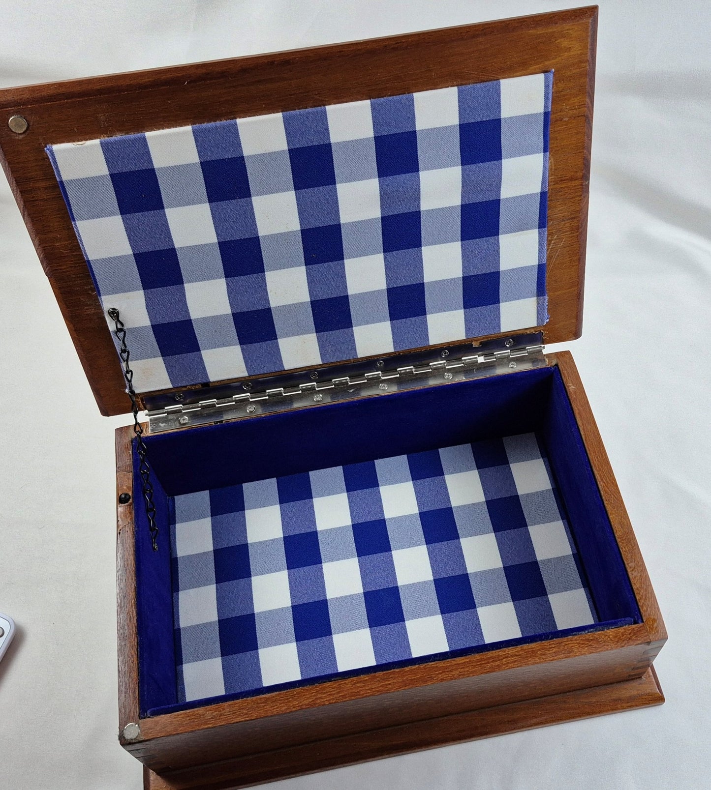 Lacewood & Mahogany Keepsake Box with LED Lighting (LB)