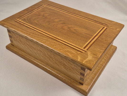 Quarter Sawn Solid White Oak Keepsake Box with LED Lighting (LB)