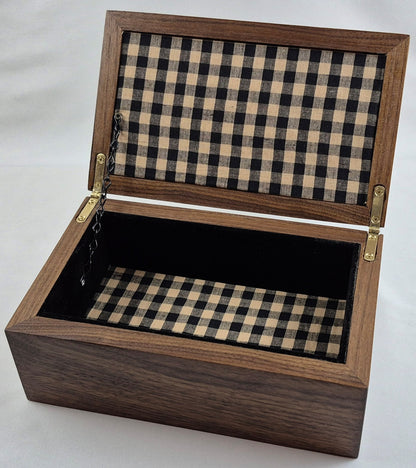 Keepsake box with Walnut sides & Zebrawood top